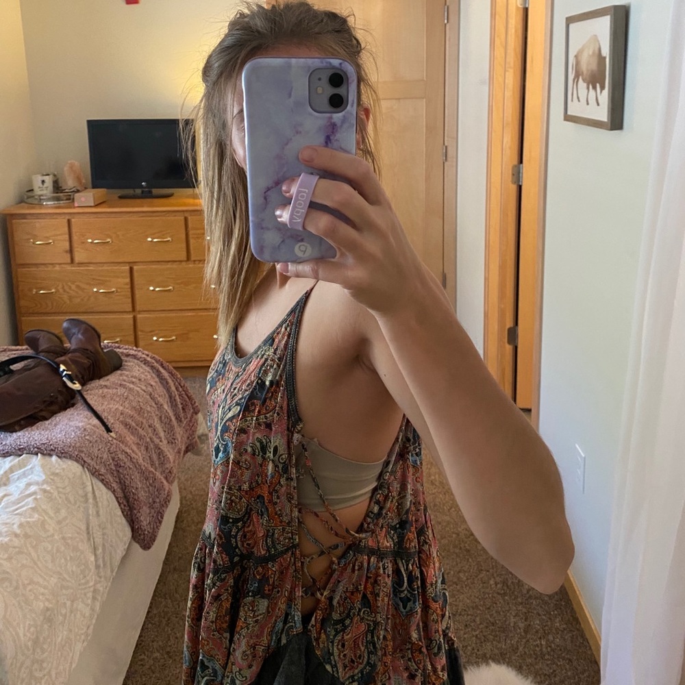 Gimmicks Tank Top - Picture 3 of 3